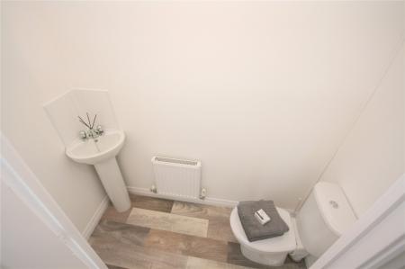 Cloakroom/WC