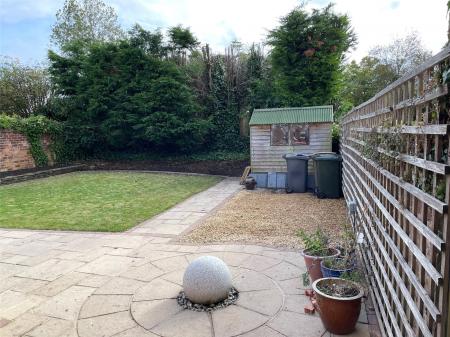 Rear Garden Pic 3