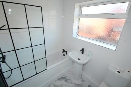 Bathroom/Wc