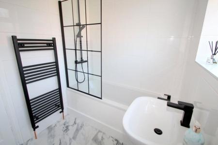 Bathroom/Wc (2)