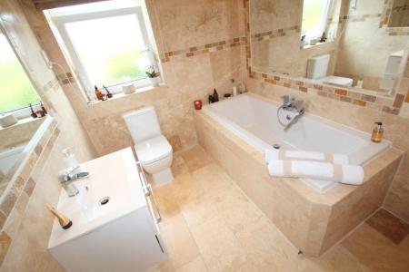 Bathroom/Wc