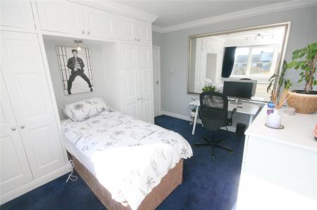 Bedroom Three (2)