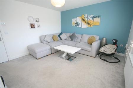 Living Room (2)