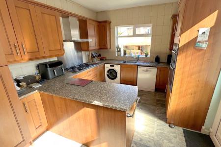 Kitchen 2