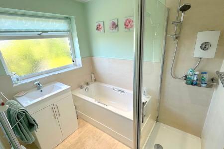 Bathroom/WC
