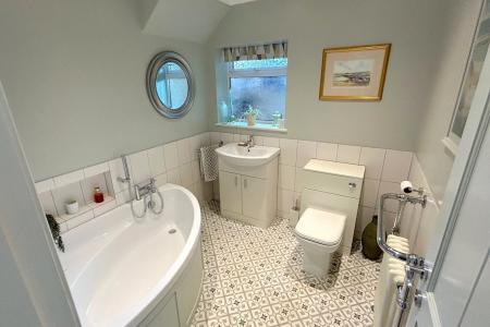 Bathroom/Wc