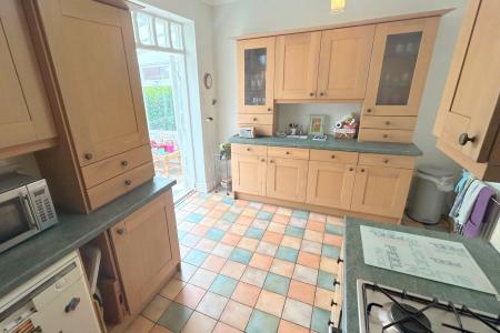 Kitchen (3)