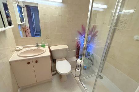 Shower Room/Wc