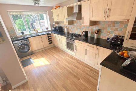 Kitchen 2