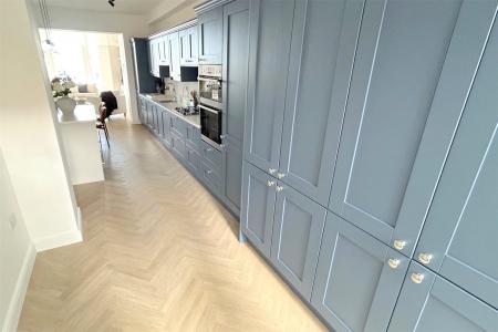 Kitchen (3)