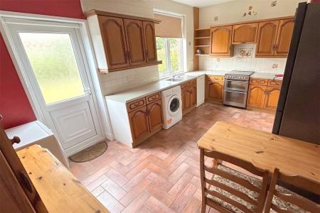 Kitchen (2)
