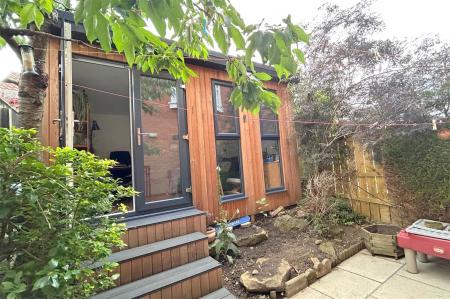 Garden Office Pod