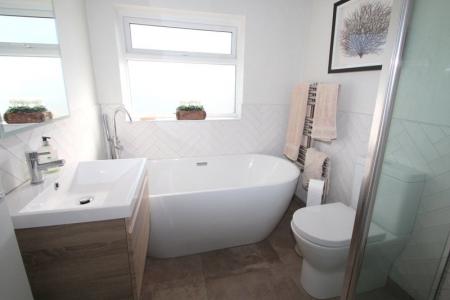 Bathroom/Wc