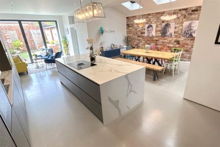 Kitchen 2