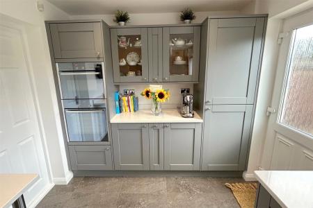 Kitchen (3)