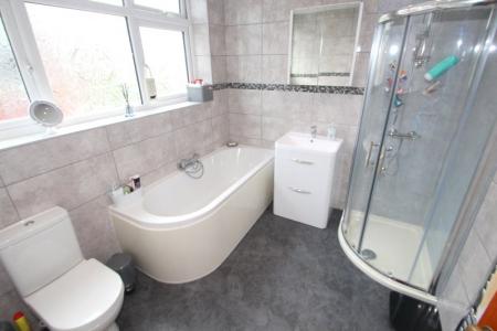 Bathroom/Wc