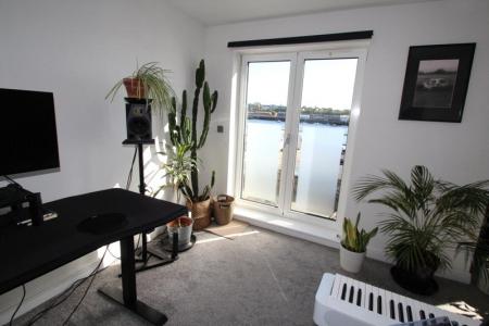 Living Room (3)