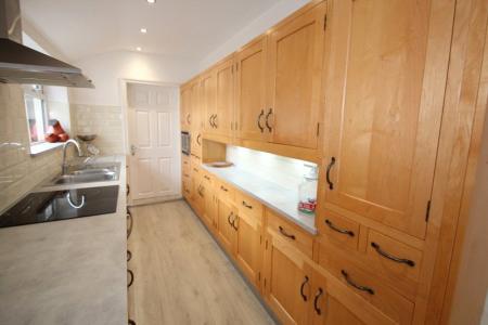Kitchen Pic 2