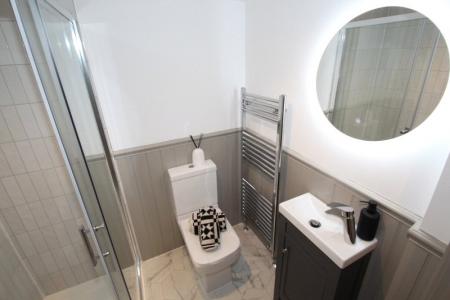 Shower Room/Wc