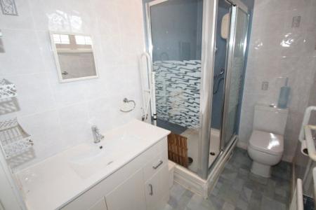 Shower Room/Wc