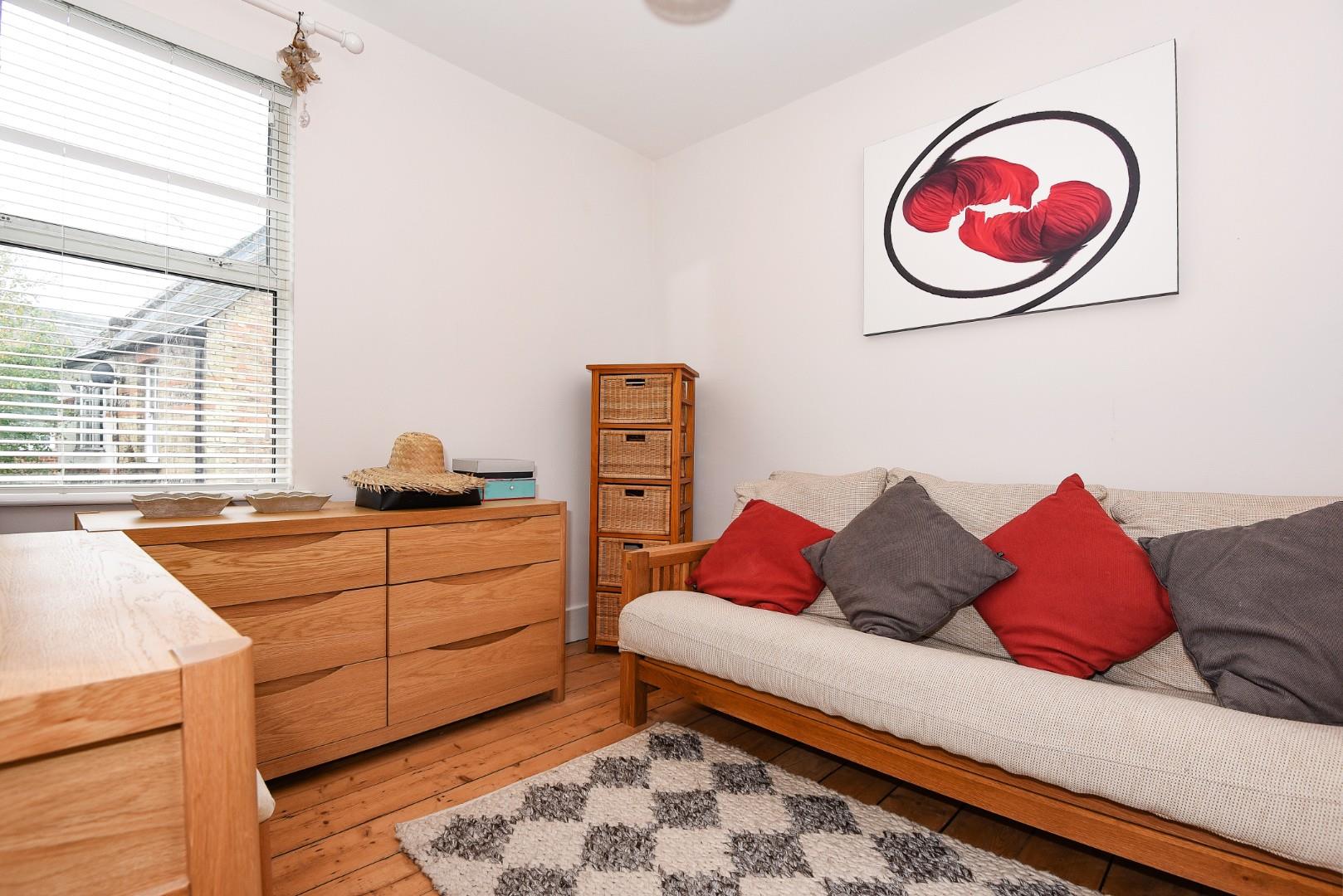 2 bedroom Terraced House for rent in Berks