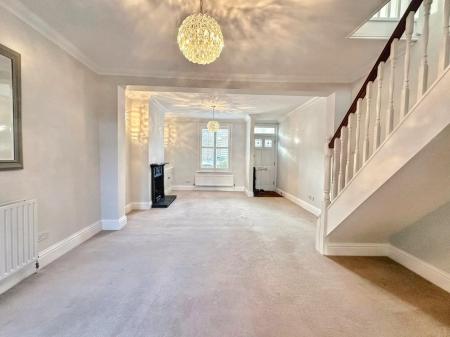 WhatsApp Image 20251203 at 113937_03bc1e14.jpg