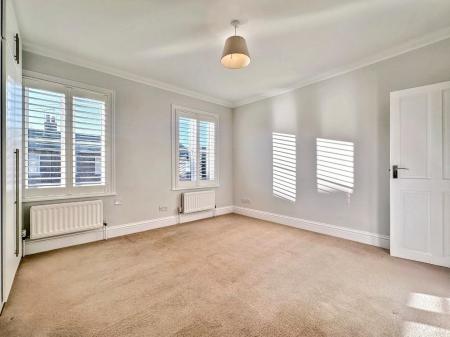 WhatsApp Image 20251203 at 113936_9ec8cf80.jpg