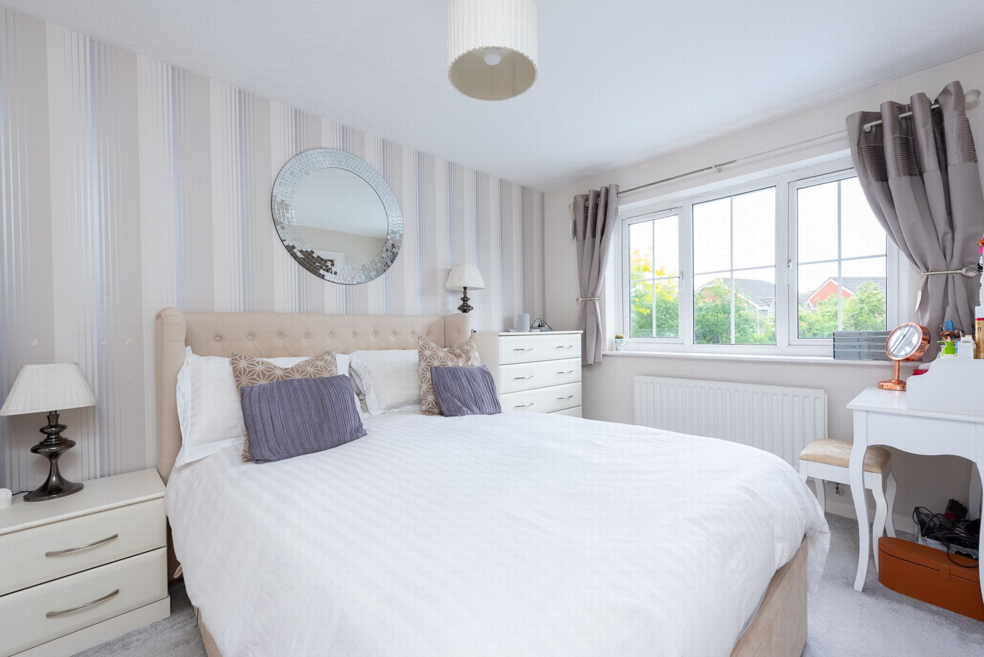 3 bedroom Detached House for sale in Farnborough