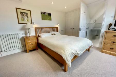 Proprietors Accommodation: Bedroom 2