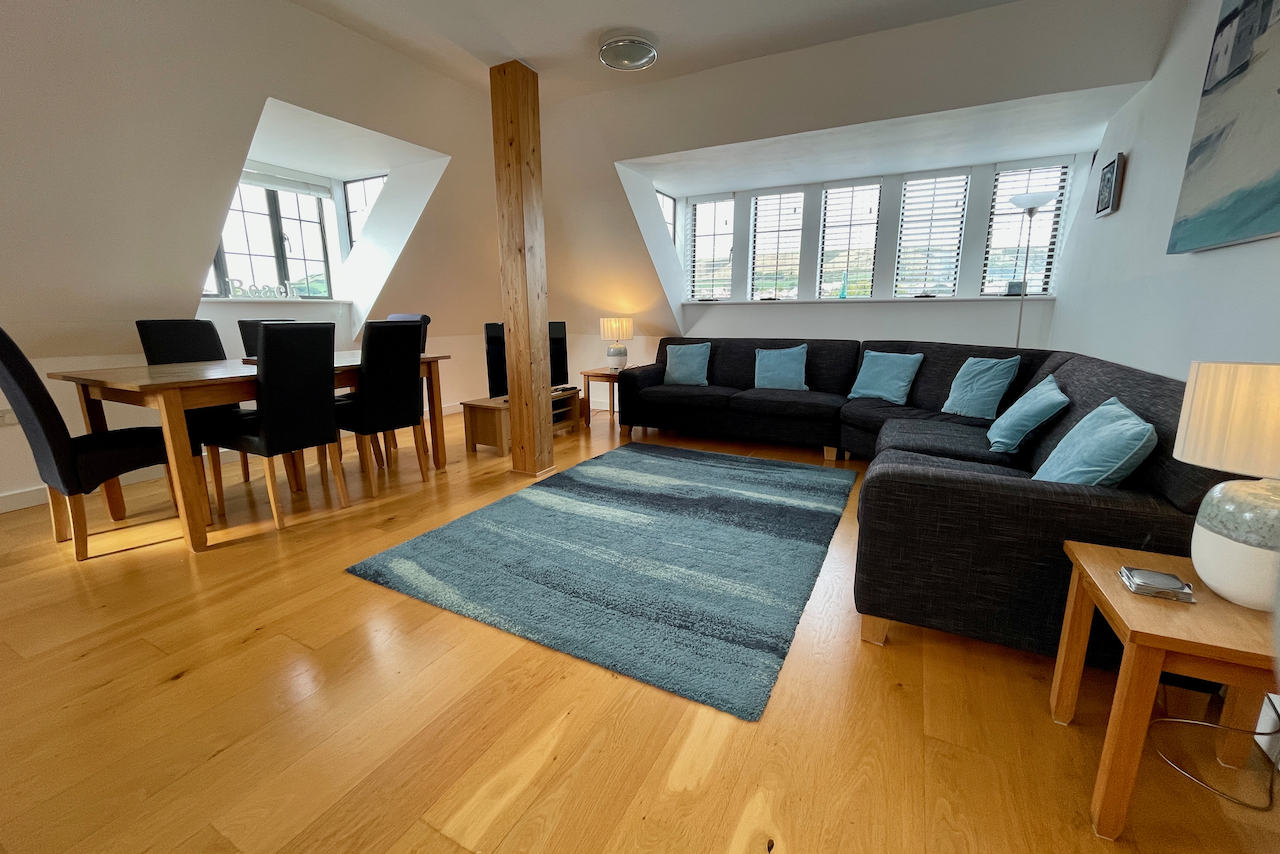 2 bedroom Flat for sale in Swanage