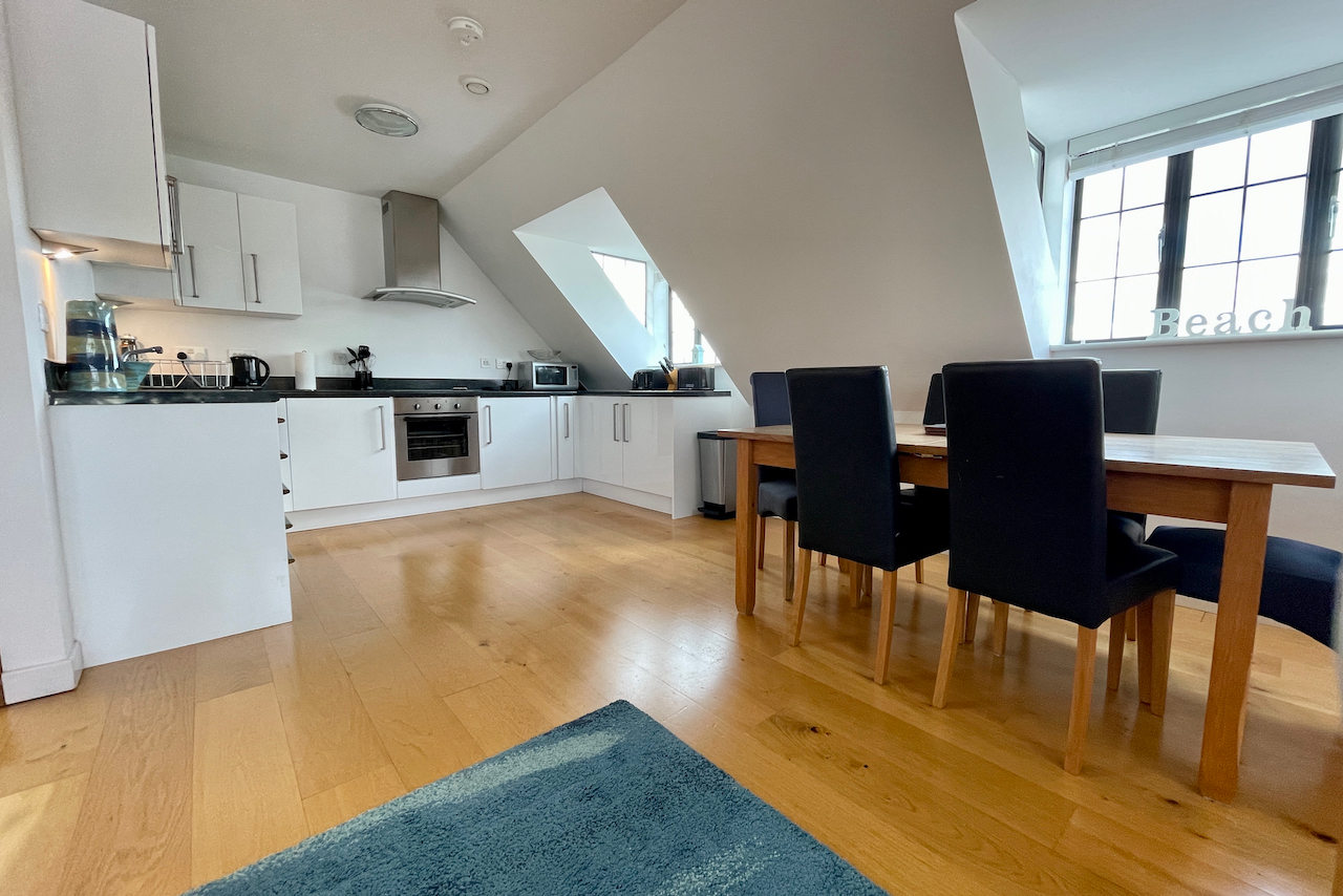 2 bedroom Flat for sale in Swanage