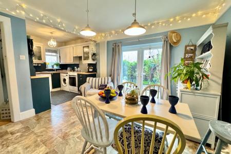 Open Plan Kitchen/Dining Room