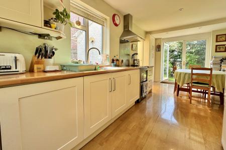 Kitchen/Breakfast Room