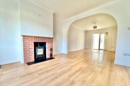 Living Room/Dining Room