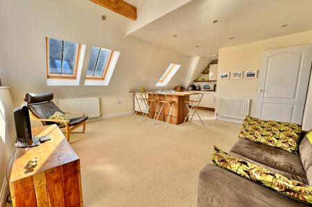 Living Room/Kitchen