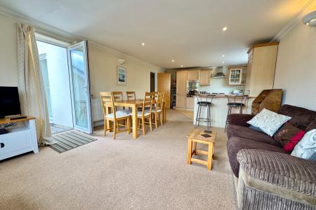 Open Plan Living/Dining Room
