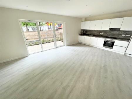 Living room 1.jpg