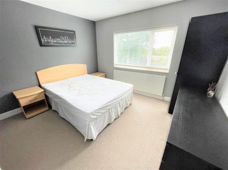 BEDROOM.jpg