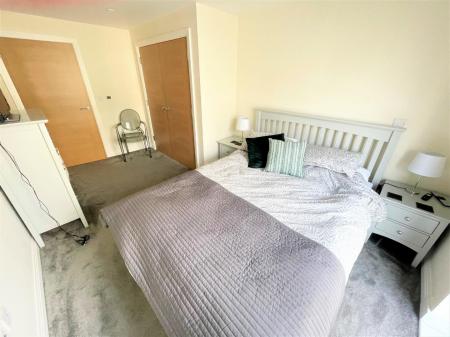BEDROOM 1.jpg