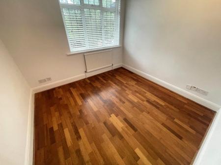 BEDROOM 5.jpg
