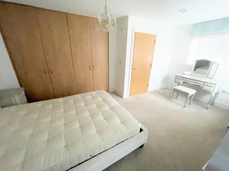 BED 2.jpg