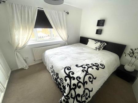 BED 1.jpg