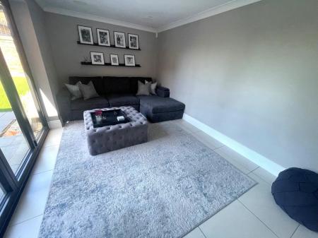 TV ROOM.jpg