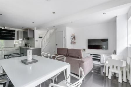 kitchen 2.jpeg
