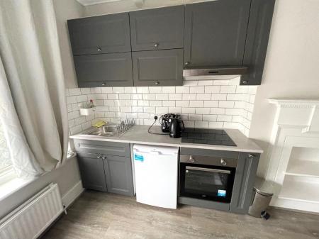 KITCHEN (1).jpg