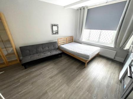 BED (1).jpg