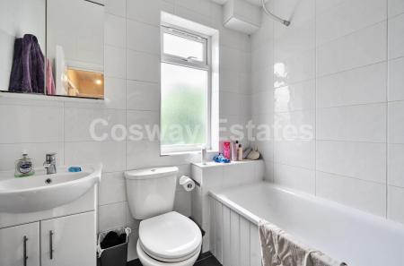ba93ef78-4bed-451b-9957-a7e37d56d2b1.jpg
