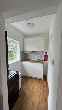 KITCHEN 1.jpg