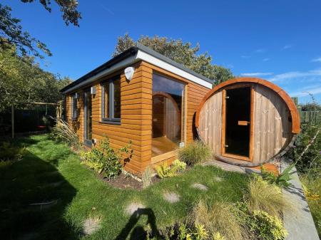 OUTBUILDING.jpg