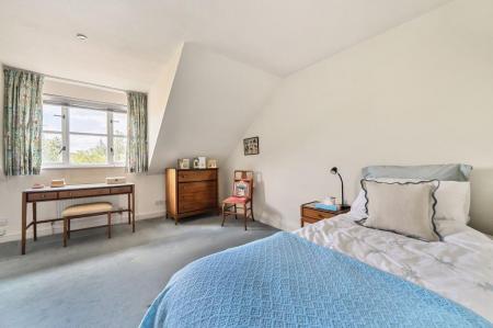 17295_4a5e48fb-faa5-4291-9e6d-7c6f3ec489dd_IMG_11_